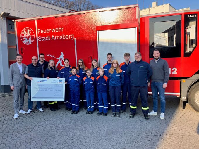 Spende an die Jugendfeuerwehr