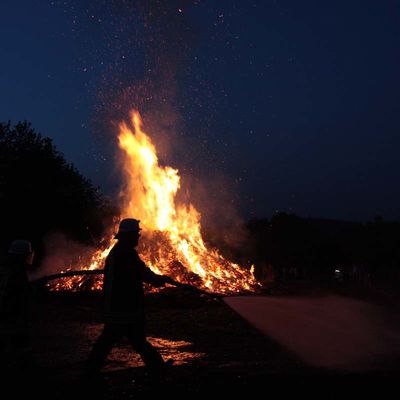 Osterfeuer abbrennen